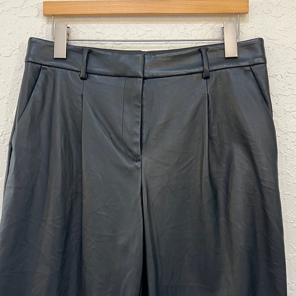 LOFT Faux Leather Pleated Front Pants Petite Size 8P - Picture 4 of 13
